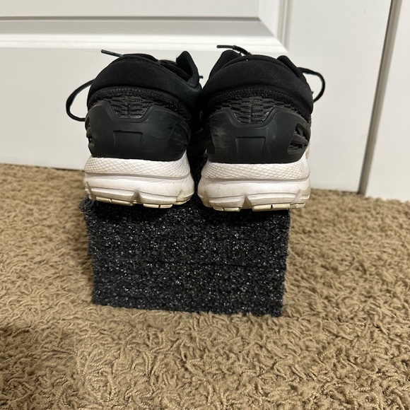 Black Under Armour size 11 - Picture 3 of 5